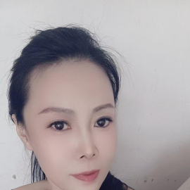 历城瑜伽美妇
