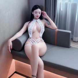 高挑模特美女铭铭