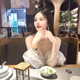 萝莉感美女