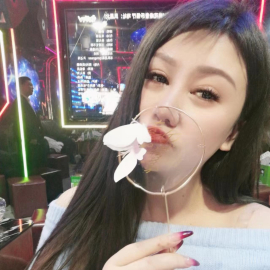骚骚的大长腿